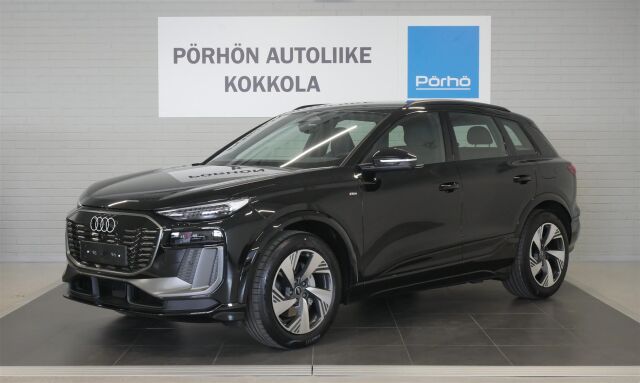 Audi Q6 e-tron 2026 quattro S line