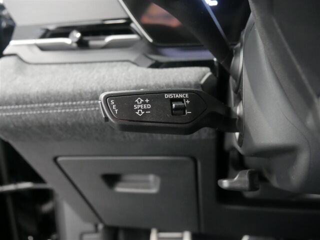 Audi Q6 e-tron 2026 quattro S line