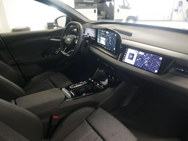 Audi Q6 e-tron 2026 quattro S line