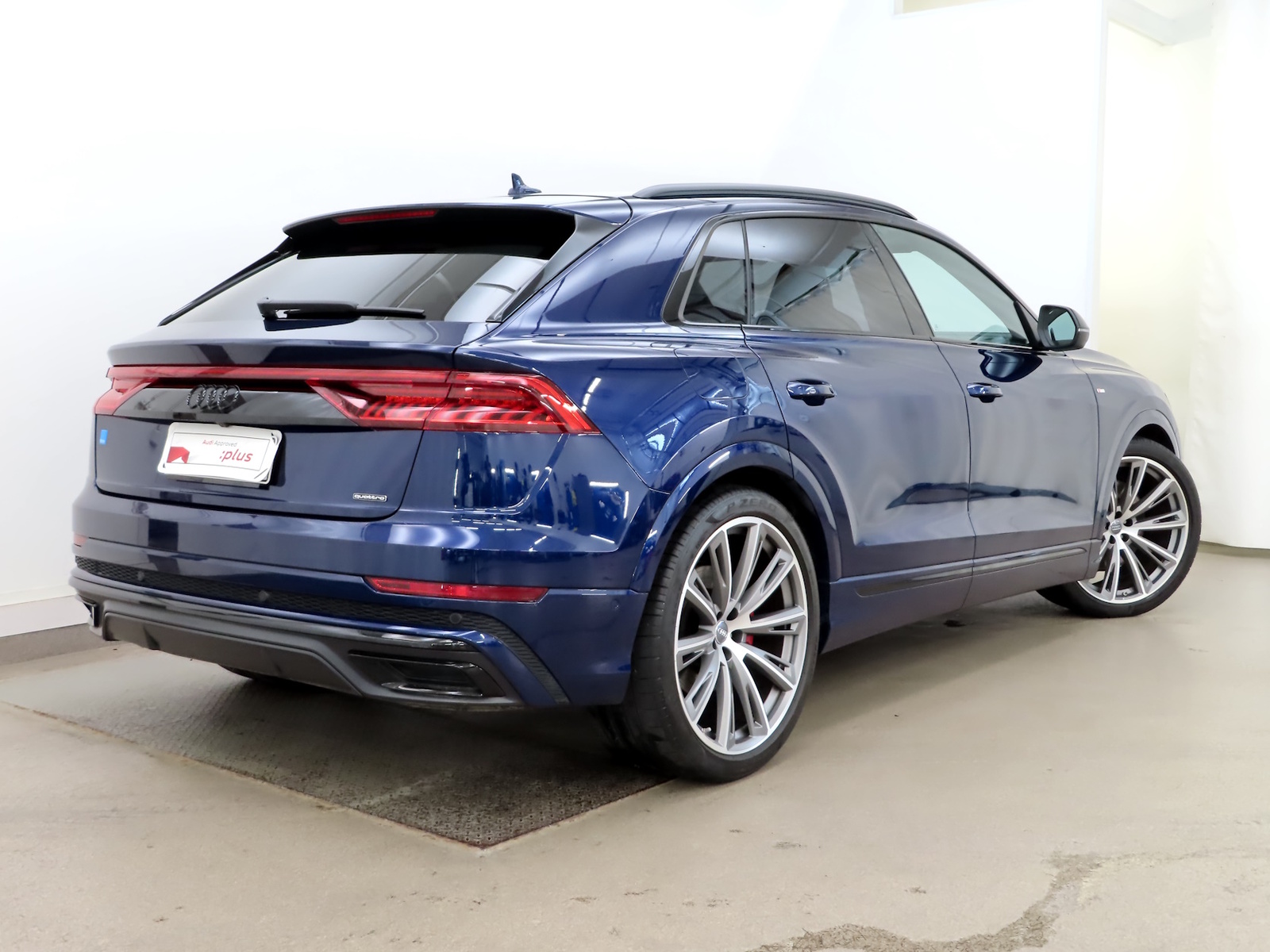 Audi Q8 2021, kuva 4/13