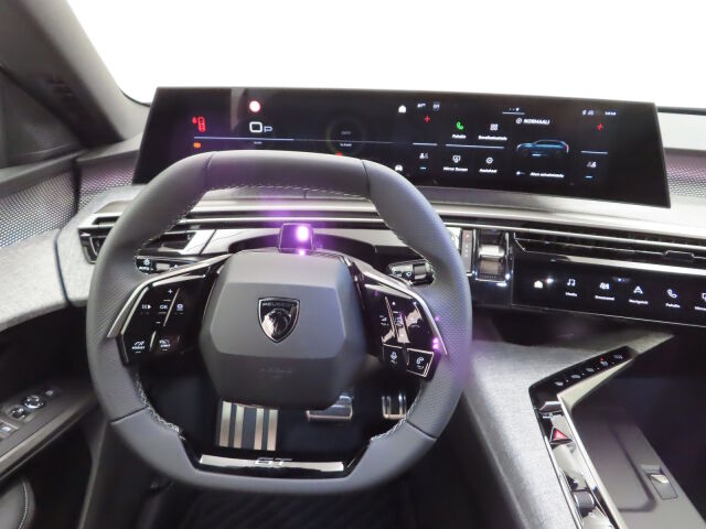 Peugeot E-5008 2026 GT Exclusive AWD 73 kWh 325 Automaatti *Huippuvarusteltu neliveto heti toimitukseen! *Vetokoukku