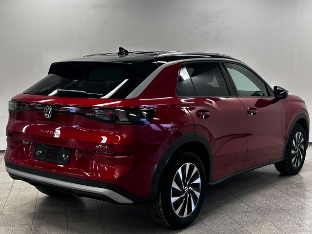 Volkswagen T-Roc 2026 Style 1,5 eTSI 110 kW (MHEV) DSG-aut. Huomio ko auton varusteet!!