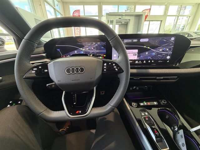 Audi A5 2026 Avant e-hybrid quattro 220 kW | Tehdastakuu 5v / 100tkm |