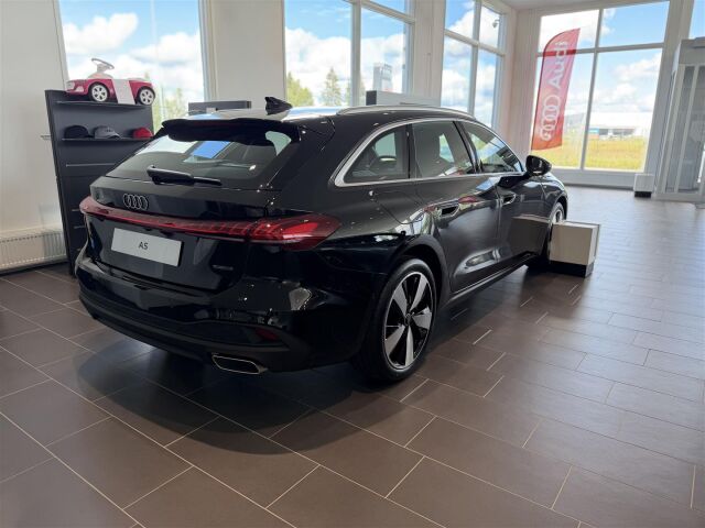 Audi A5 2026 Avant e-hybrid quattro 220 kW | Tehdastakuu 5v / 100tkm |