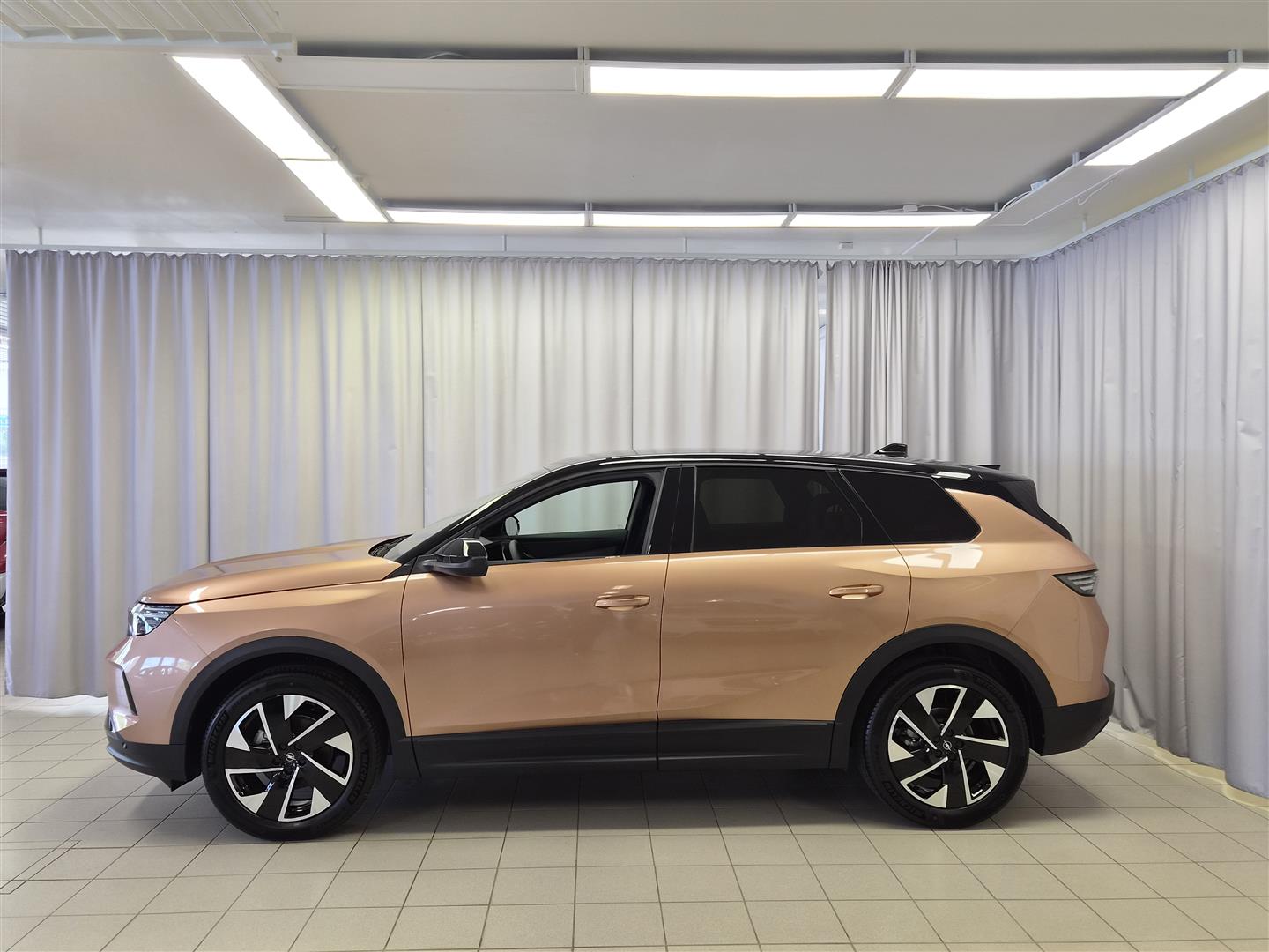 Opel Grandland GS Hybrid 145 Automaatti 2026, kuva 3/19