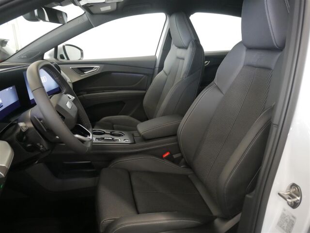 Audi Q4 e-tron 2026 Sportback e-tron quattro performance
