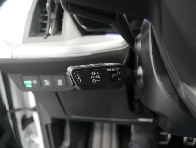 Audi Q4 e-tron 2026 Sportback e-tron quattro performance