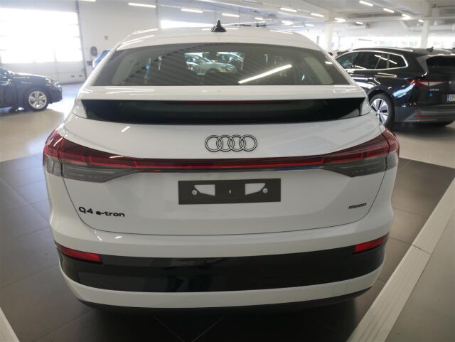 Audi Q4 e-tron 2026 Sportback e-tron quattro performance