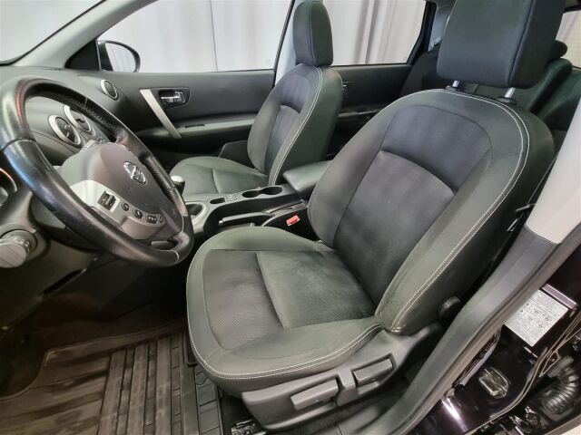 NISSAN Qashqai+2 2012 2,0L Acenta 2WD 6M/T Connect MY11