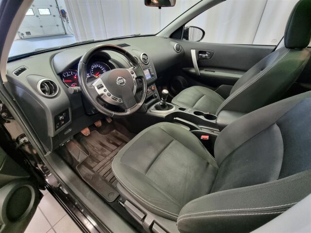 NISSAN Qashqai+2 2012 2,0L Acenta 2WD 6M/T Connect MY11