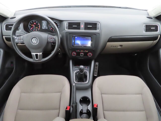 Volkswagen Jetta 2013 Comfortline 1,2 TSI 77 kW (105 hv) BlueMotion Technology