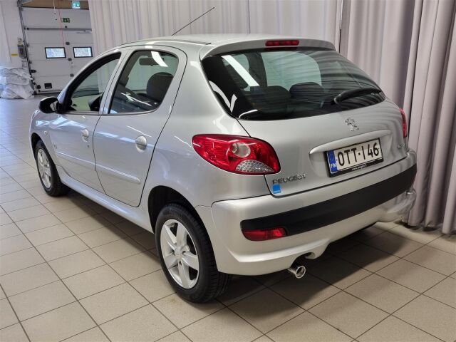 PEUGEOT 206+ 2012 Generation 75 5-ov / 1-Omistaja / 3x Renkaat / M-Lämmitin / Ilmastointi