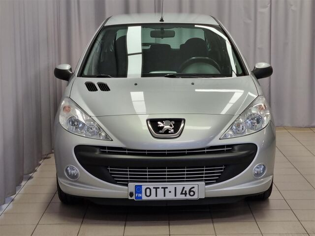 PEUGEOT 206+ 2012 Generation 75 5-ov / 1-Omistaja / 3x Renkaat / M-Lämmitin / Ilmastointi