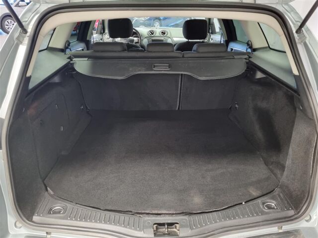 FORD Mondeo 2013 2,0 TDCi 140hv PowerShift Edition A6 Wagon / Lohkolämmitin / Navi / Tutka / Vakionpeudensäädin