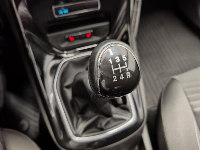 FORD Fiesta 2014 1,0 EcoBoost 100hv Start/Stop Titanium M5 5-ovinen, Vetokoukku, Jakohihna vaihdettu