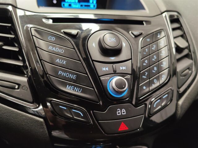 FORD Fiesta 2014 1,0 EcoBoost 100hv Start/Stop Titanium M5 5-ovinen, Vetokoukku, Jakohihna vaihdettu