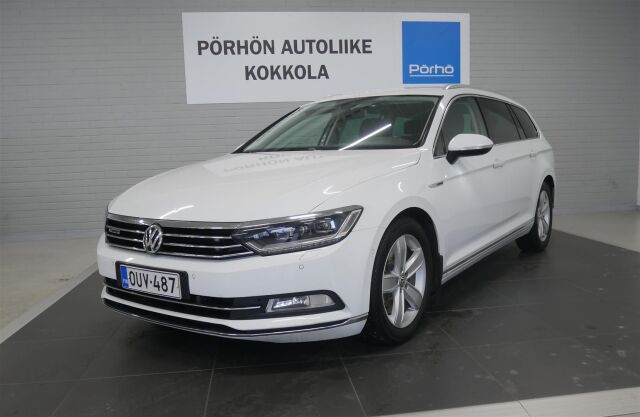 VOLKSWAGEN Passat 2015 Variant Highline 2,0 TDI Biturbo 176 kW (240 hv) 4MOTION DSG-automaatti