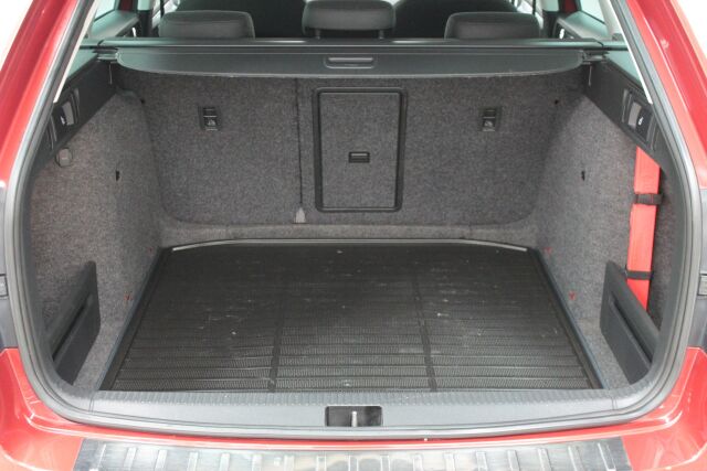 SKODA Octavia 2015 Combi 1,4 TSI Style DSG Autom.