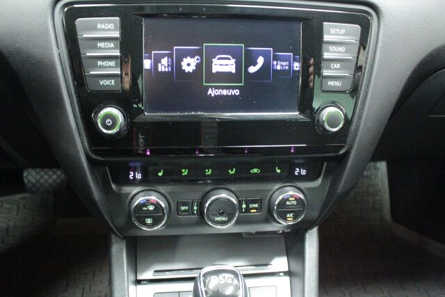 SKODA Octavia 2015 Combi 1,4 TSI Style DSG Autom.