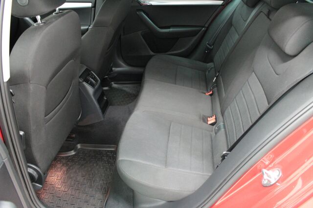 SKODA Octavia 2015 Combi 1,4 TSI Style DSG Autom.