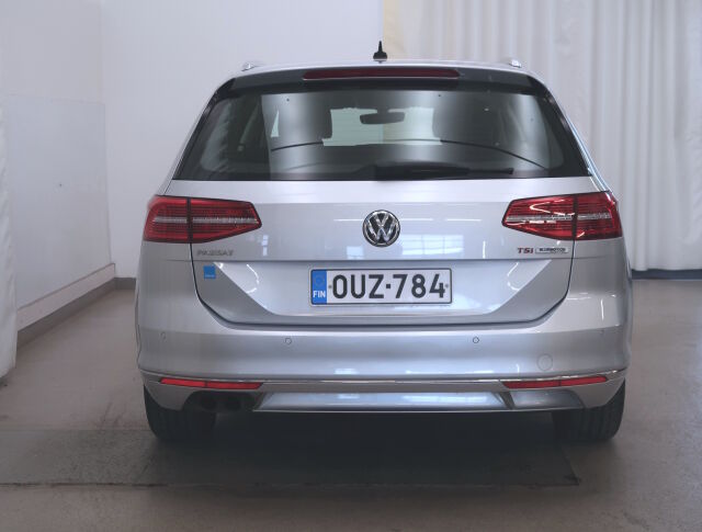 Volkswagen Passat 2015 Variant Highline 1,8 TSI 132 kW (180 hv) BlueMotion Technology DSG-automaatti