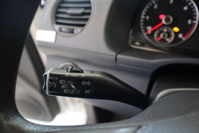 VOLKSWAGEN Caddy 2011 umpipakettiauto 1,6 TDI 75kW