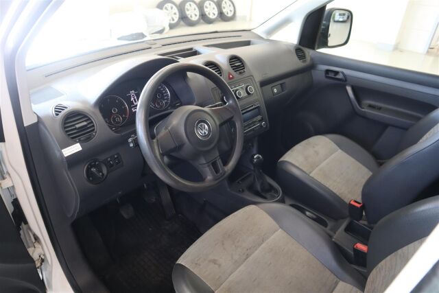 VOLKSWAGEN Caddy 2011 umpipakettiauto 1,6 TDI 75kW