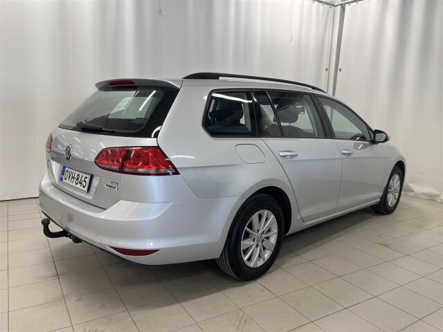 VOLKSWAGEN Golf 2016 Variant Comfortline 1,2 TSI 81 kW (110 hv) DSG-automaatti