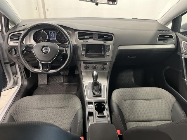 VOLKSWAGEN Golf 2016 Variant Comfortline 1,2 TSI 81 kW (110 hv) DSG-automaatti
