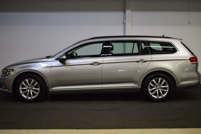 VOLKSWAGEN Passat 2017 Variant Comfortline 1,4 TSI 92 kW (125 hv) DSG-automaatti