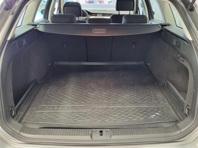 VOLKSWAGEN Passat 2017 Variant Comfortline 1,4 TSI 92 kW (125 hv) DSG-automaatti