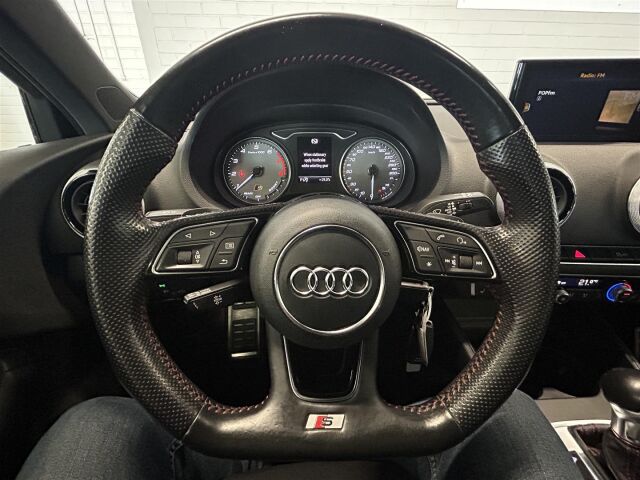 AUDI S3 2017 Sportback 2,0 TFSI 228 kW quattro S tronic, 1-omisteinen, Suomiauto, Audi harrastajalta!