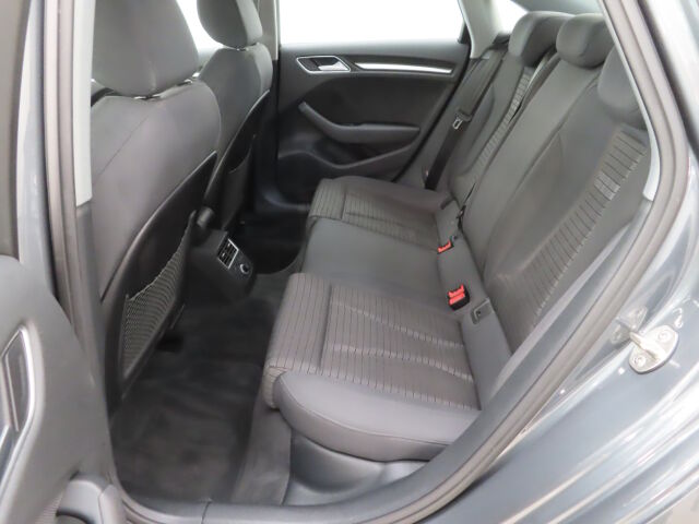 Audi A3 2017 Sedan Land of quattro Edition 2,0 TDI 135 kW quattro S tronic