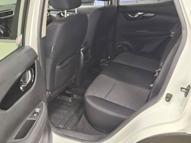 NISSAN Qashqai 2017 DIG-T 115 N-Connecta 2WD 6M/T