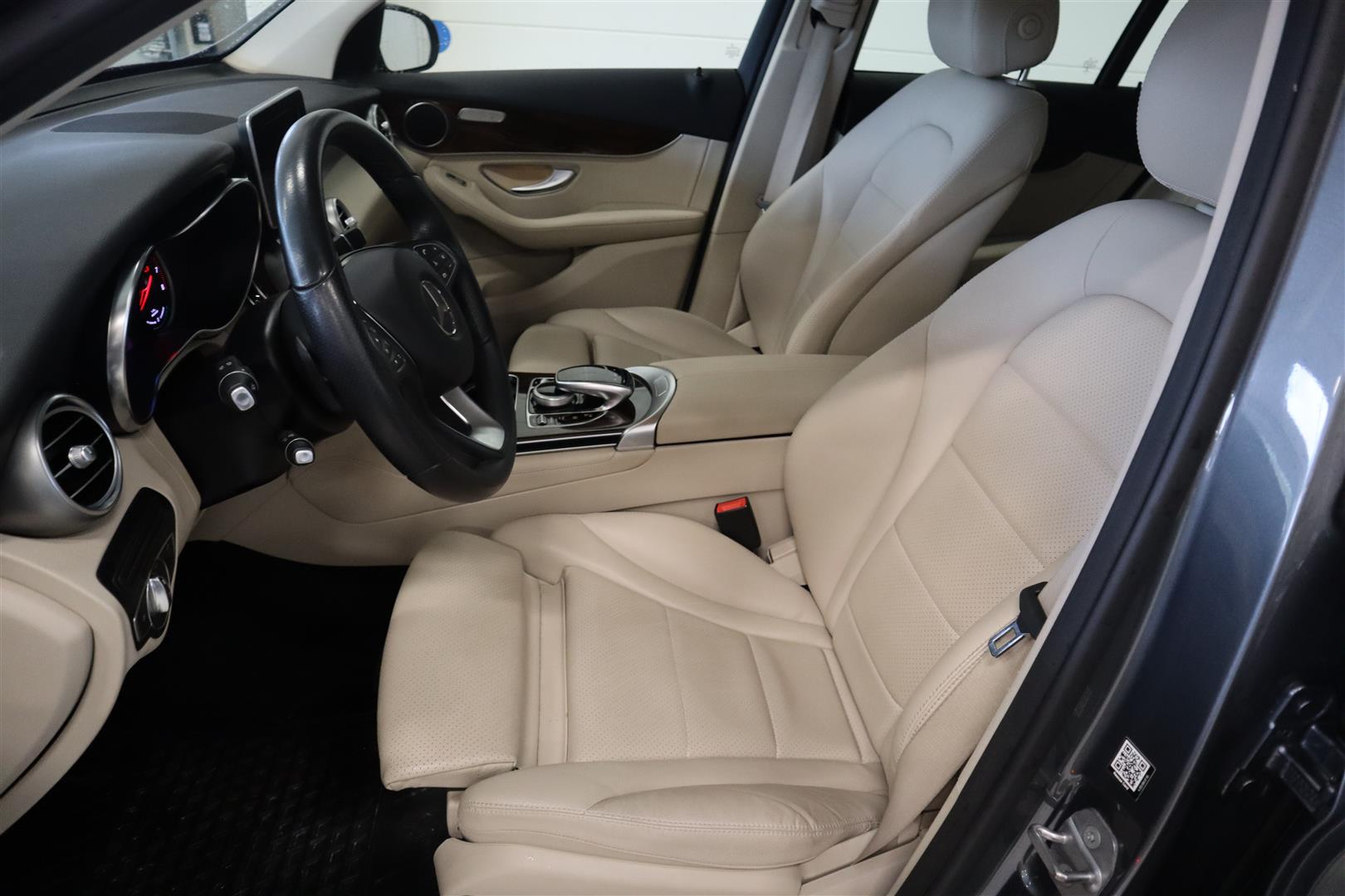Mercedes-Benz GLC 2017, kuva 6/27