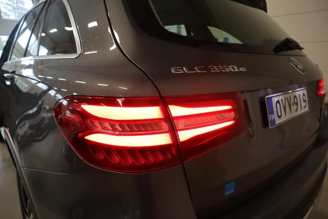 Mercedes-Benz GLC 2017 350 e 4Matic A Premium Business
