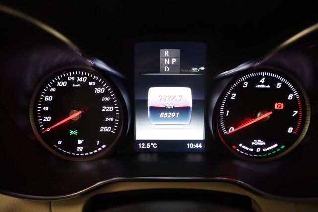 Mercedes-Benz GLC 2017 350 e 4Matic A Premium Business