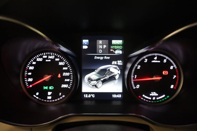 Mercedes-Benz GLC 2017 350 e 4Matic A Premium Business
