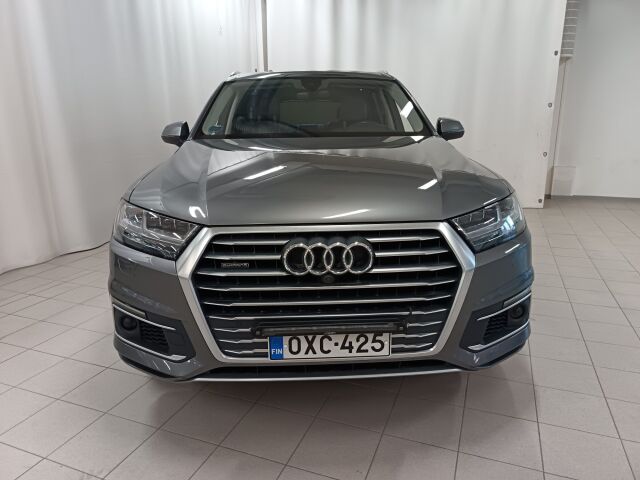 AUDI Q7 2017 Business 3,0 V6 TDI e-tron quattro tiptronic