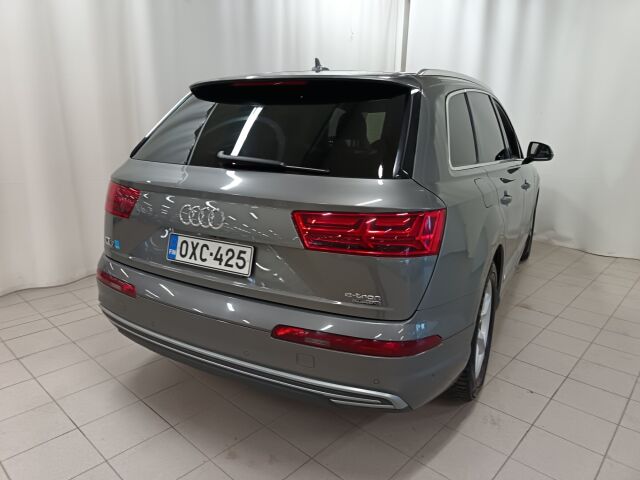 AUDI Q7 2017 Business 3,0 V6 TDI e-tron quattro tiptronic