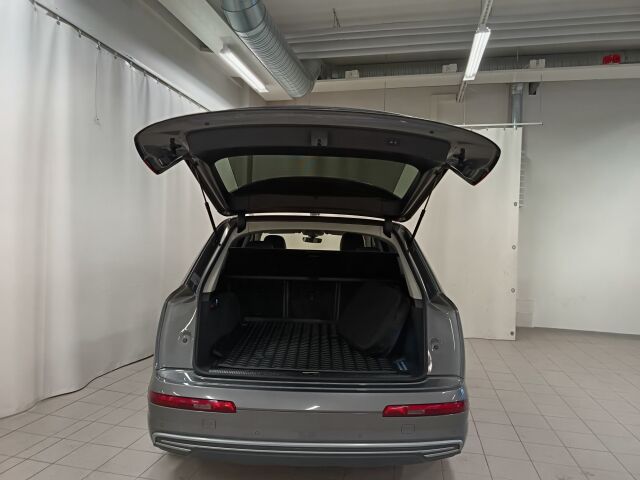 AUDI Q7 2017 Business 3,0 V6 TDI e-tron quattro tiptronic