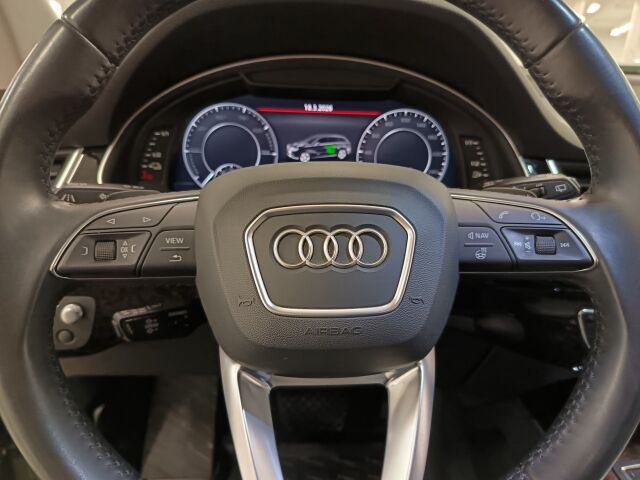 AUDI Q7 2017 Business 3,0 V6 TDI e-tron quattro tiptronic