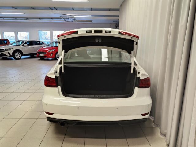 AUDI A3 2018 Sedan Pro Business Edition 1,0 TFSI 85 kW S tronic