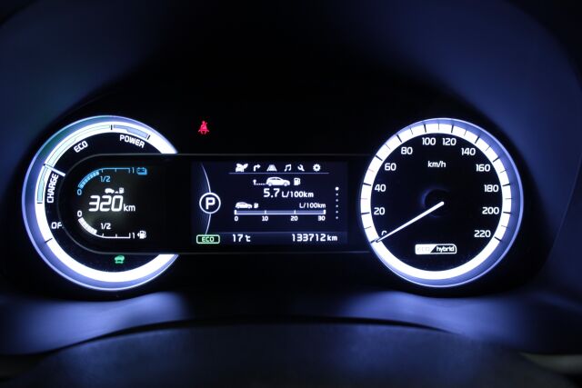 KIA Niro 2018 1,6 GDI Hybrid FIFA World Cup Edition DCT