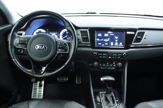 KIA Niro 2018 1,6 GDI Hybrid FIFA World Cup Edition DCT