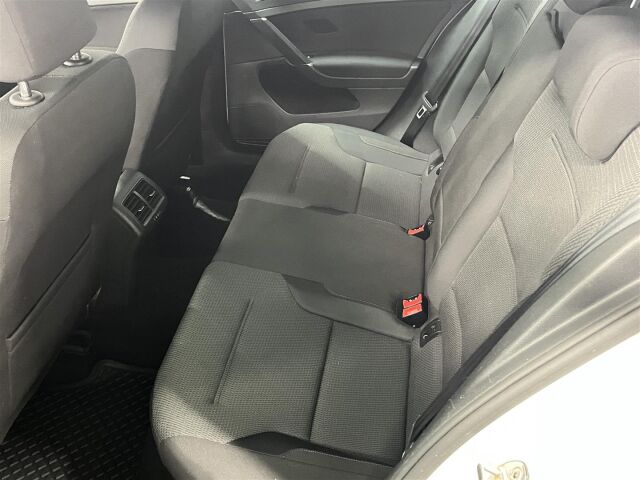 VOLKSWAGEN Golf 2018 Comfortline 1,0 TSI 81 kW (110 hv) DSG-automaatti, 1-omisteinen suomiauto! Hieno yksilö!