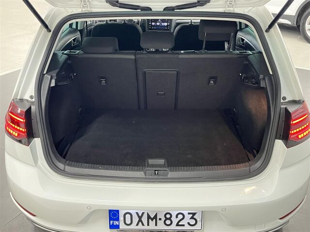 VOLKSWAGEN Golf 2018 Comfortline 1,0 TSI 81 kW (110 hv) DSG-automaatti, 1-omisteinen suomiauto! Hieno yksilö!