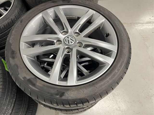 VOLKSWAGEN Golf 2018 Comfortline 1,0 TSI 81 kW (110 hv) DSG-automaatti, 1-omisteinen suomiauto! Hieno yksilö!