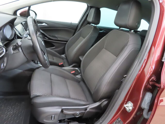 Opel Astra 2018 Sports Tourer Innovation 1,4 Turbo Start/Stop 110kW AT6