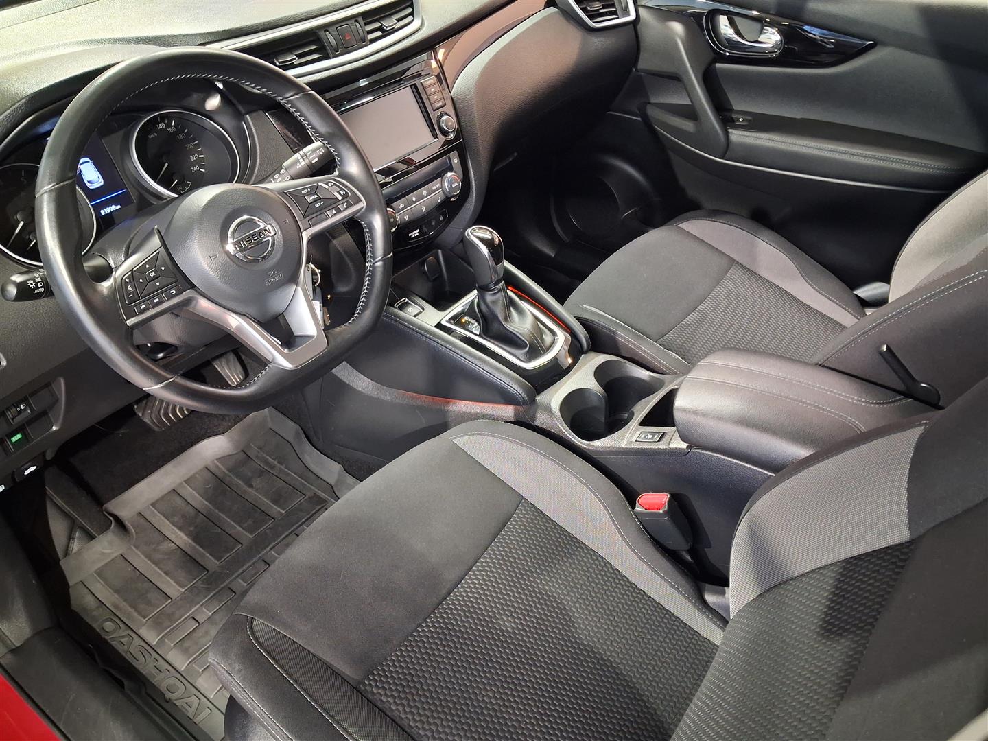 Nissan Qashqai 2018, kuva 7/15